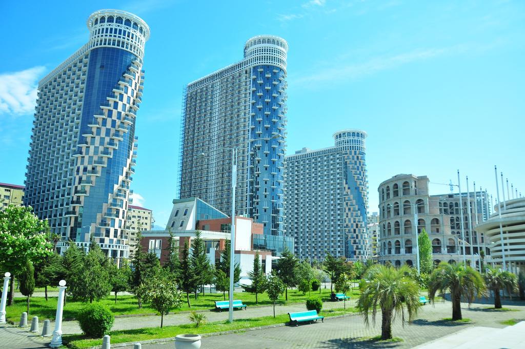 باتومي فندق روك فيرست لاين المظهر الخارجي الصورة